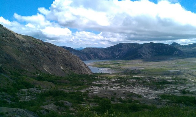 Озеро • Mt. St. Helens